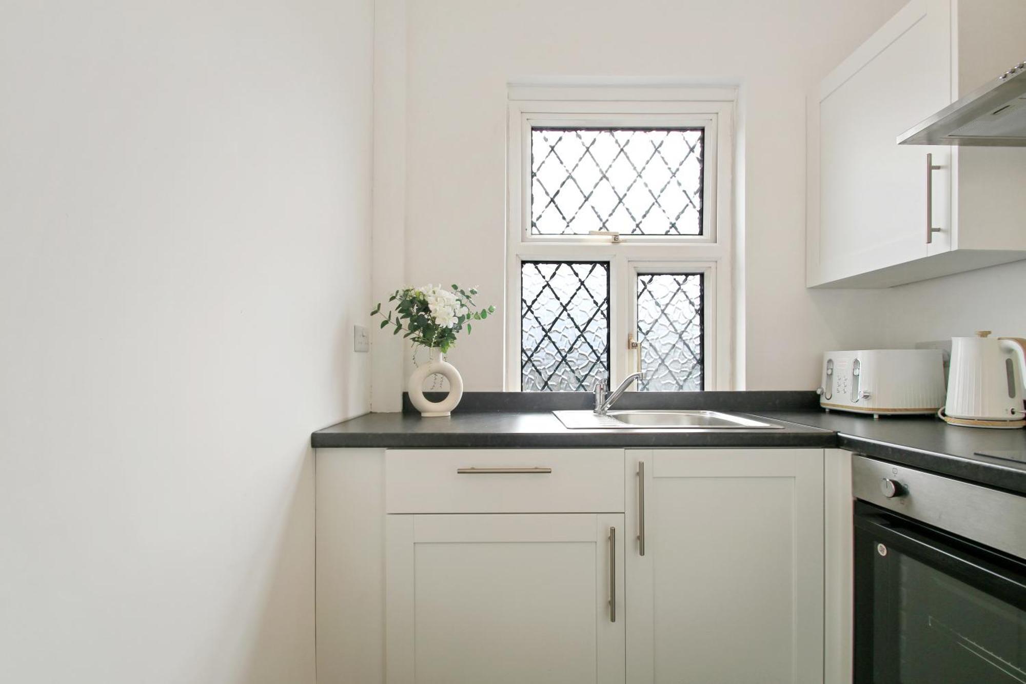 Home In Woodhouse, Leeds,Free 4 Car Parking,Free Wifi Eksteriør bilde